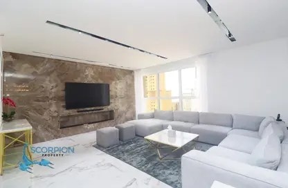 Living Room image for: Apartment - 3 Bedrooms - 4 Bathrooms for sale in Murjan 1 - Murjan - Jumeirah Beach Residence - Dubai, Image 1
