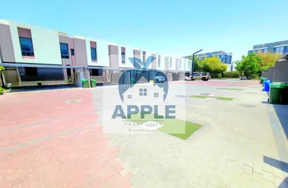 Townhouse - 2 Bedrooms - 3 Bathrooms for rent in Sarab 2 - Aljada - Sharjah