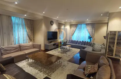 Duplex - 4 Bedrooms - 5 Bathrooms for sale in Executive Tower L - Executive Towers - Business Bay - Dubai