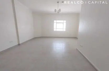 شقة - غرفة نوم - 2 حمامات للبيع في بلازا ريزيدنس - قرية الجميرا سركل - دبي