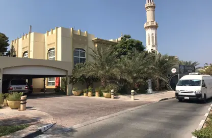 Villa - Studio - 7 Bathrooms for rent in Jumeirah 2 Villas - Jumeirah 2 - Jumeirah - Dubai