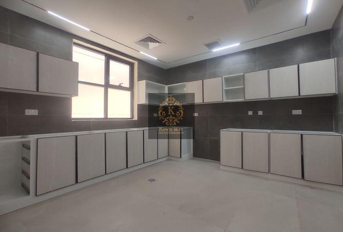 BRAND NEW 2-BHK MAJLIS AVAILABLE IN MBZ CITY