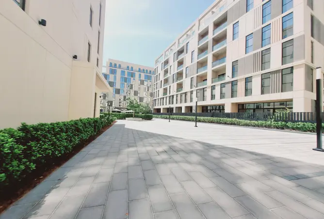 Apartment - 1 Bedroom - 2 Bathrooms for sale in Al Mamsha - Muwaileh - Sharjah