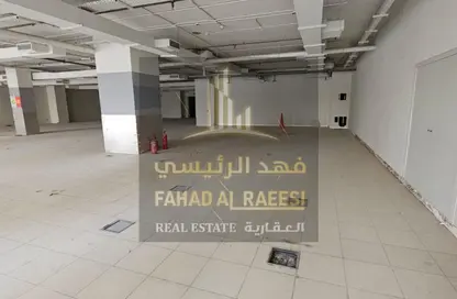 متجر - استوديو - 2 حمامات للايجار في أبراج عجمان وان - الصوان - عجمان