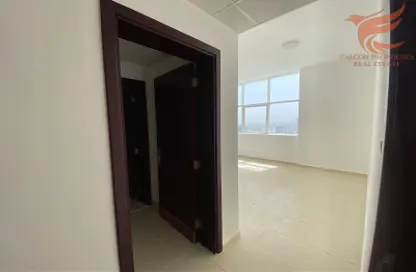 Apartment - 2 Bedrooms - 3 Bathrooms for rent in Union Tower - Al Seer - Ras Al Khaimah