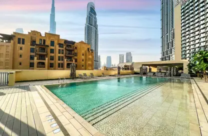 Apartment - 1 Bedroom - 1 Bathroom for rent in Burj Royale - Downtown Dubai - Dubai