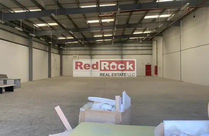 Warehouse - Studio - 1 Bathroom for rent in Al Sajaa Industrial - Al Sajaa - Sharjah