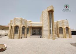 Villa - 3 bedrooms - 5 bathrooms for rent in Al Tarfa - Mughaidir - Sharjah