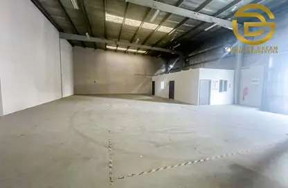 Warehouse - Studio - 1 Bathroom for rent in Al Qusais - Dubai Warehouse - Studio - 1 Bathroom for rent in Al Qusais - Dubai