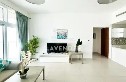 Living Room image for: Apartment - 1 Bedroom - 2 Bathrooms for rent in Parkside Residence - Shams Abu Dhabi - Al Reem Island - Abu Dhabi, Image 1