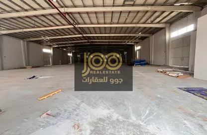 مستودع - استوديو - 2 حمامات للايجار في أم الثعوب - أم القيوين