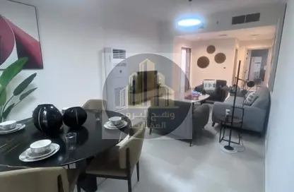 شقة - غرفة نوم - 2 حمامات للبيع في بلوبيل ريزيدنس - العامرة - عجمان