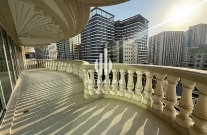 شقة - 2 غرف نوم - 3 حمامات للايجار في برج المجاز - المجاز - الشارقة شقة - 2 غرف نوم - 3 حمامات للايجار في برج المجاز - المجاز - الشارقة