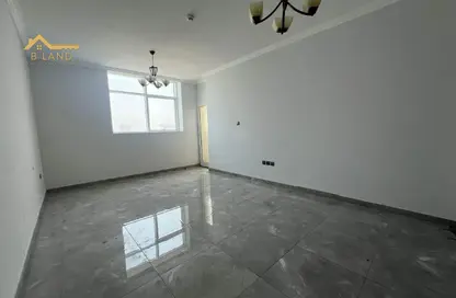 شقة - 3 غرف نوم - 3 حمامات للايجار في المجاز 2 - المجاز - الشارقة