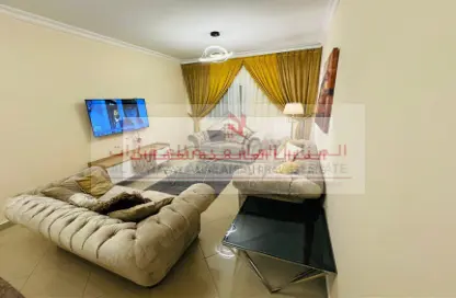 شقة - 2 غرف نوم - 3 حمامات للايجار في برج منازل 2 - شارع التعاون - التعاون - الشارقة