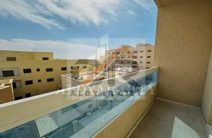 شقة - 2 غرف نوم - 2 حمامات للايجار في مساكن كورنيش عجمان - طريق كورنيش عجمان - عجمان