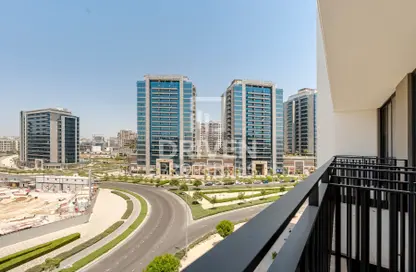 Apartment - 1 Bedroom - 2 Bathrooms for rent in Beverly Boulevard - Arjan - Dubai