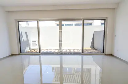 Townhouse - 3 Bedrooms - 4 Bathrooms for sale in Amargo - Damac Hills 2 - Dubai