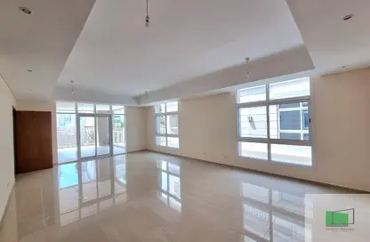 تاون هاوس - 4 غرف نوم - 6 حمامات للايجار في قرية الفرسان - مدينة خليفة - أبوظبي تاون هاوس - 4 غرف نوم - 6 حمامات للايجار في قرية الفرسان - مدينة خليفة - أبوظبي