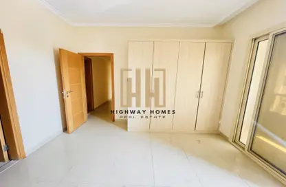 Apartment - 3 Bedrooms - 3 Bathrooms for rent in Muwaileh 29 Building - Muwaileh - Sharjah