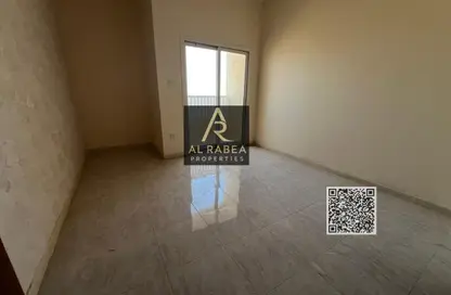 Apartment - 2 Bedrooms - 2 Bathrooms for rent in Al Jurf 3 - Al Jurf - Ajman Downtown - Ajman