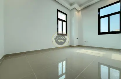 شقة - غرفة نوم - 1 حمام للايجار في المشرف - أبوظبي