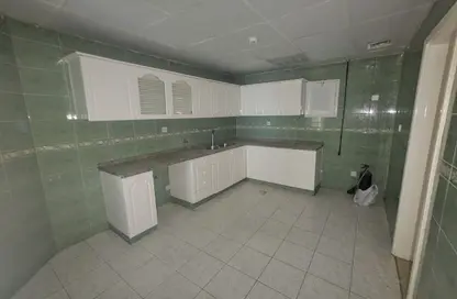 Apartment - 3 Bedrooms - 4 Bathrooms for rent in Al Majaz Pearl - Al Majaz 2 - Al Majaz - Sharjah