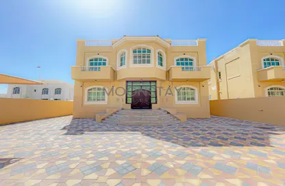 Whole Building - Studio for rent in Khalifa City - Abu Dhabi