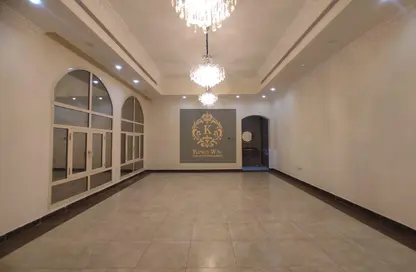 شقة - 1 حمام للايجار في مدينة محمد بن زايد - أبوظبي شقة - 1 حمام للايجار في مدينة محمد بن زايد - أبوظبي