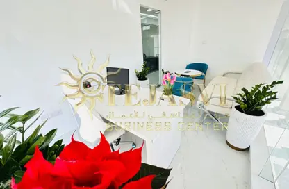 Office Space - Studio - 1 Bathroom for rent in Reem Residency - Al Karama - Dubai