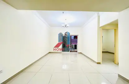 Apartment - 1 Bedroom - 2 Bathrooms for rent in Hajar Building - Muwaileh Commercial - Sharjah