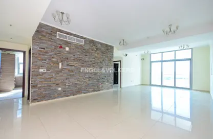 Empty Room image for: Apartment - 2 Bedrooms - 3 Bathrooms for sale in DEC Tower 2 - DEC Towers - Dubai Marina - Dubai, Image 1