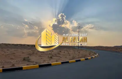 أرض - استوديو للبيع في مدينة القاسمية - الشارقة