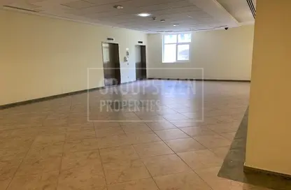 شقة - 2 غرف نوم - 3 حمامات للايجار في منزل شيرلوك 1 - منزل شيرلوك - مدينة السيارات - دبي