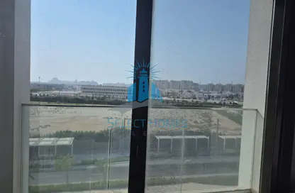 Apartment - Studio - 1 Bathroom for rent in The Gate - Masdar City - Abu Dhabi