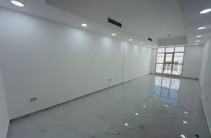 Apartment - 2 Bedrooms - 3 Bathrooms for rent in Central District - Al Ain