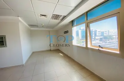 Office Space - Studio - 1 Bathroom for rent in Hai Al Murabbaa - Central District - Al Ain