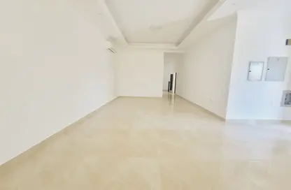 Villa - 4 Bedrooms - 6 Bathrooms for rent in Hoshi 1 - Hoshi - Al Badie - Sharjah