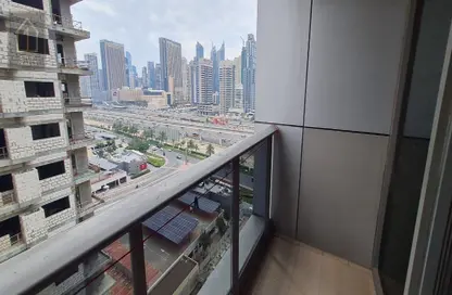 Apartment - 2 Bedrooms - 3 Bathrooms for rent in Green Lake Tower 1 - Green Lake Towers - Jumeirah Lake Towers - Dubai