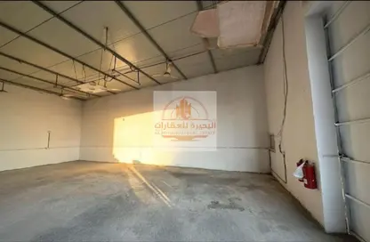 Warehouse - Studio - 1 Bathroom for rent in Industrial Area 17 - Sharjah Industrial Area - Sharjah