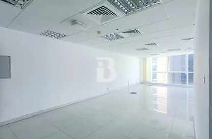 Office Space - Studio for rent in Lake Central - Business Bay - Dubai