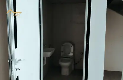Warehouse - Studio - 1 Bathroom for rent in Al Jurf Industrial 1 - Al Jurf Industrial - Ajman