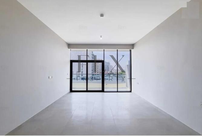 16022004 - Property Image 2