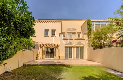 فيلا - 3 غرف نوم - 3 حمامات للايجار في الينابيع 11 - الينابيع - دبي