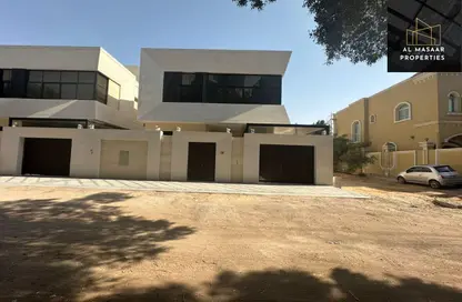 Villa - 5 Bedrooms - 7 Bathrooms for sale in Al Mowaihat - Ajman