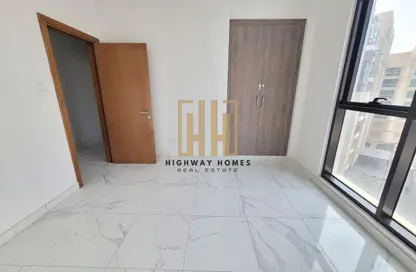 Apartment - 2 Bedrooms - 2 Bathrooms for rent in Muwaileh 29 Building - Muwaileh - Sharjah