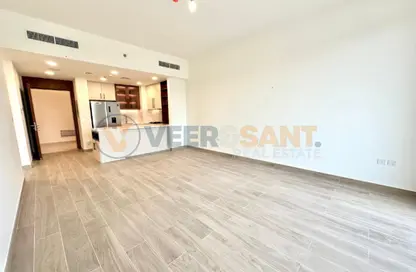Apartment - 2 Bedrooms - 2 Bathrooms for rent in The Regent - Town Square - Dubai