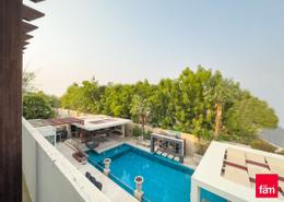 صورةحوض سباحة لـ: فيلا - 5 غرف نوم - 6 حمامات للبيع في راهاط - مودون - دبي, صورة 1