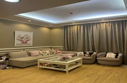 Apartment - 1 Bedroom - 1 Bathroom for sale in Mazaya 18 - Queue Point - Dubai Land - Dubai