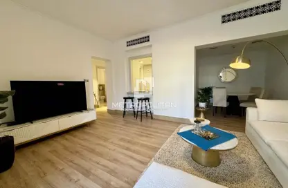 Apartment - 1 Bedroom - 2 Bathrooms for sale in Miska 5 - Miska - Old Town - Dubai